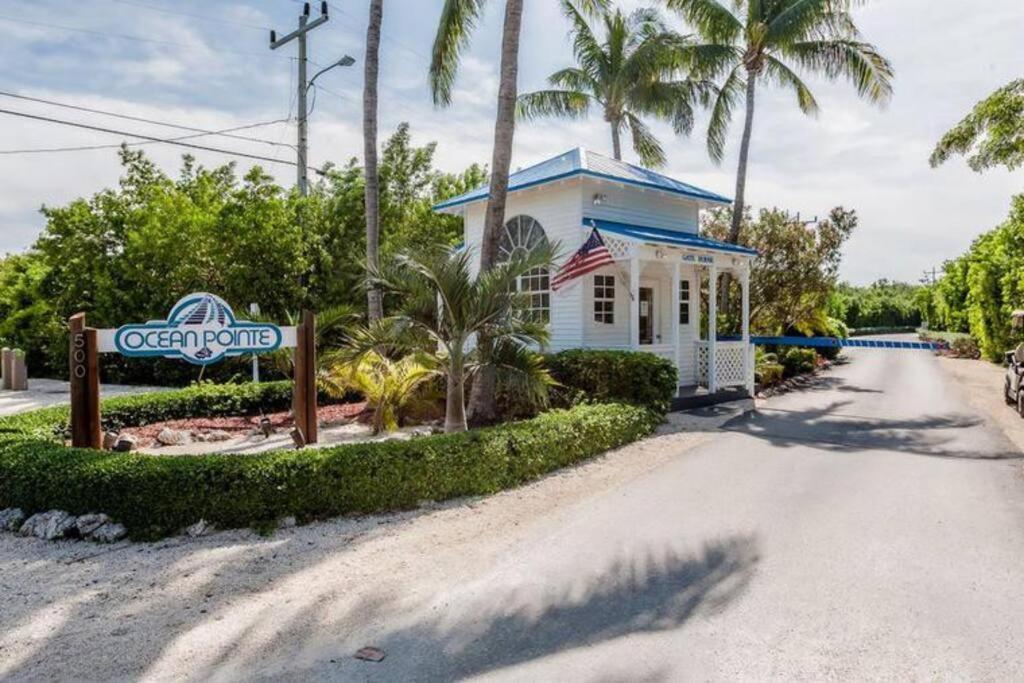 Welcome To The Pelican Lodge ! Tavernier Exterior photo